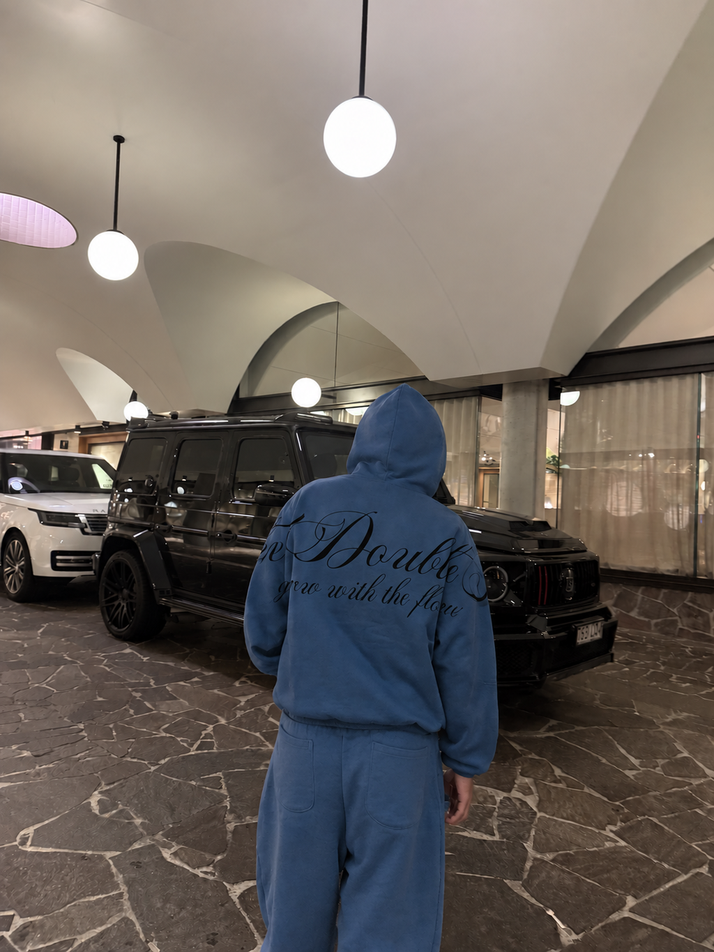 PATCH LOGO BOXY DARK GREY HOODIE
