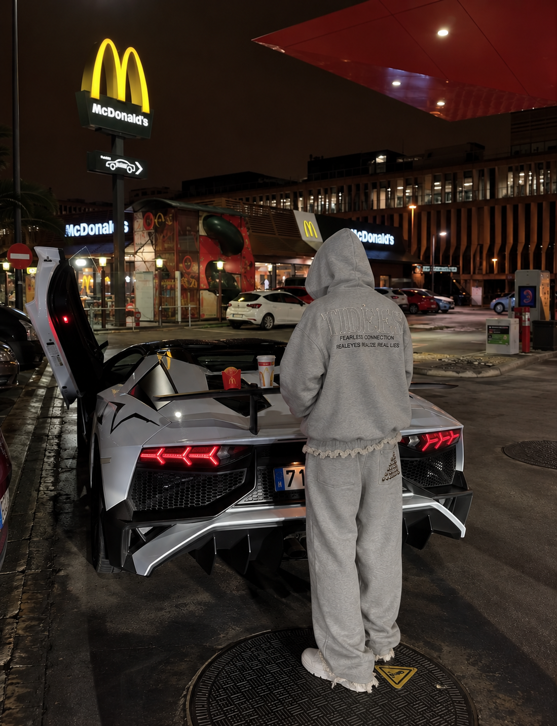 PATCH LOGO BOXY DARK GREY HOODIE
