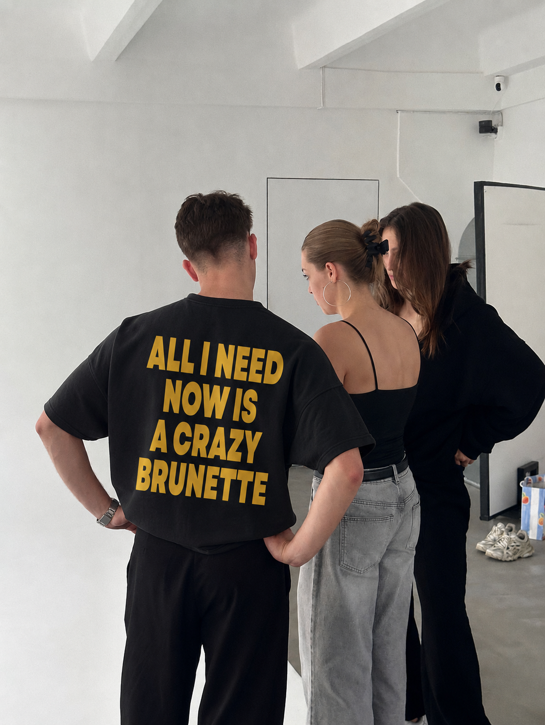 CRAZY BRUNETTE BOXY BLACK TEE