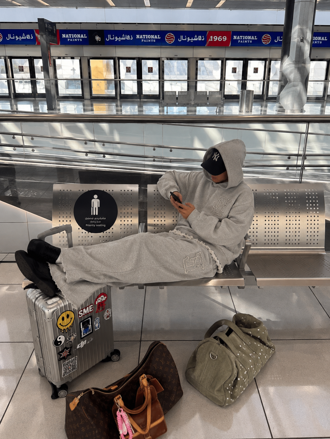 PATCH LOGO BOXY DARK GREY HOODIE