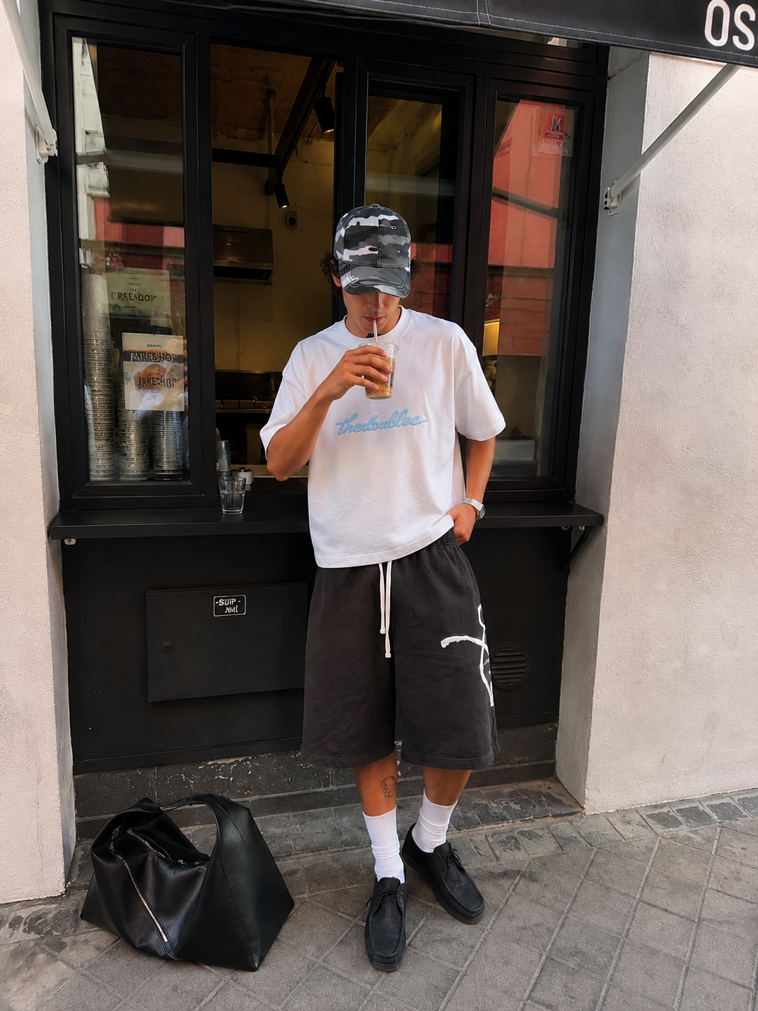 BUBBLE SKY LOGO BOXY WHITE TEE