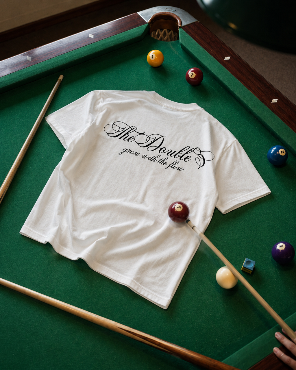 ITALICS LOGO BOXY WHITE TEE