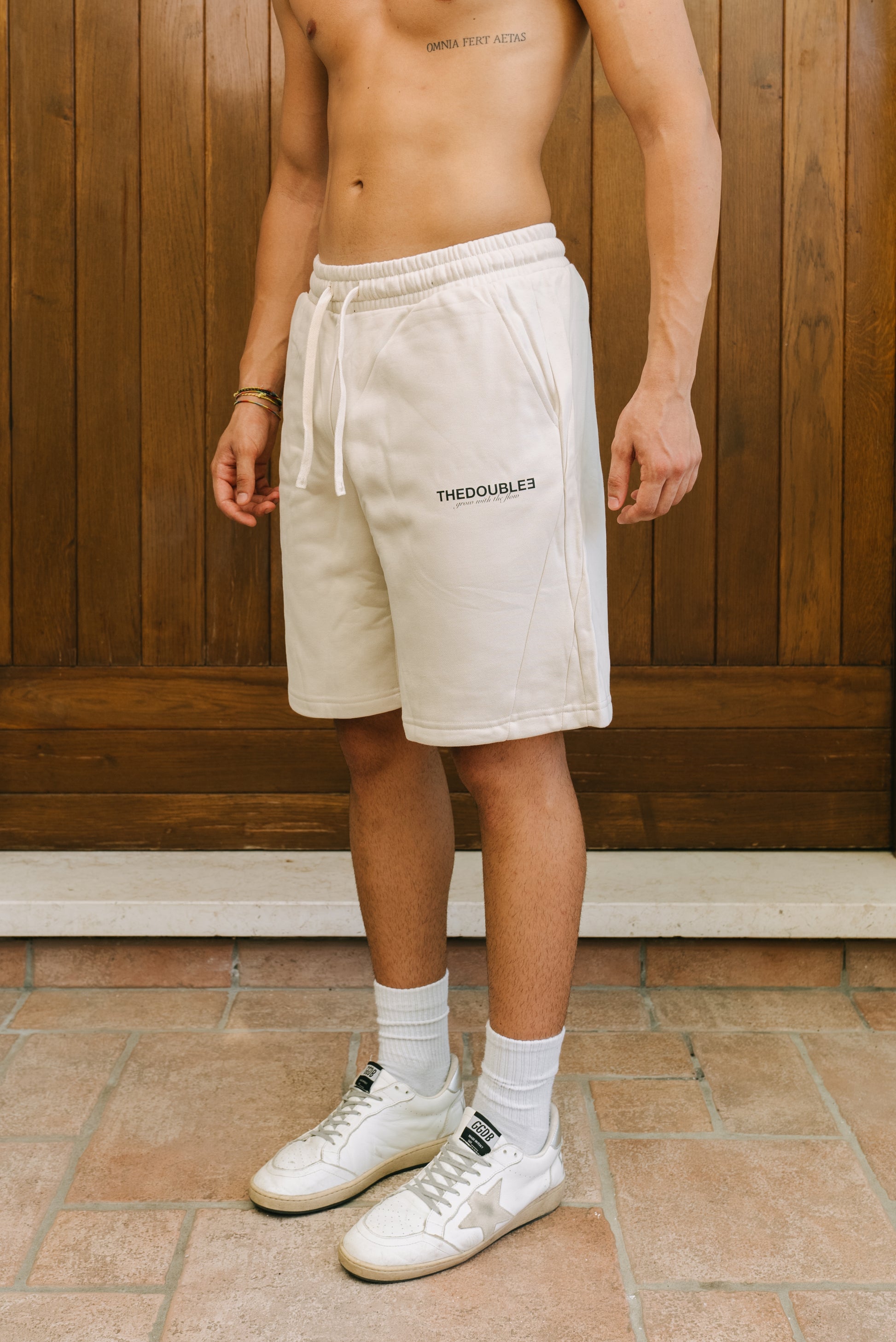 LOGO CREAM SHORTS