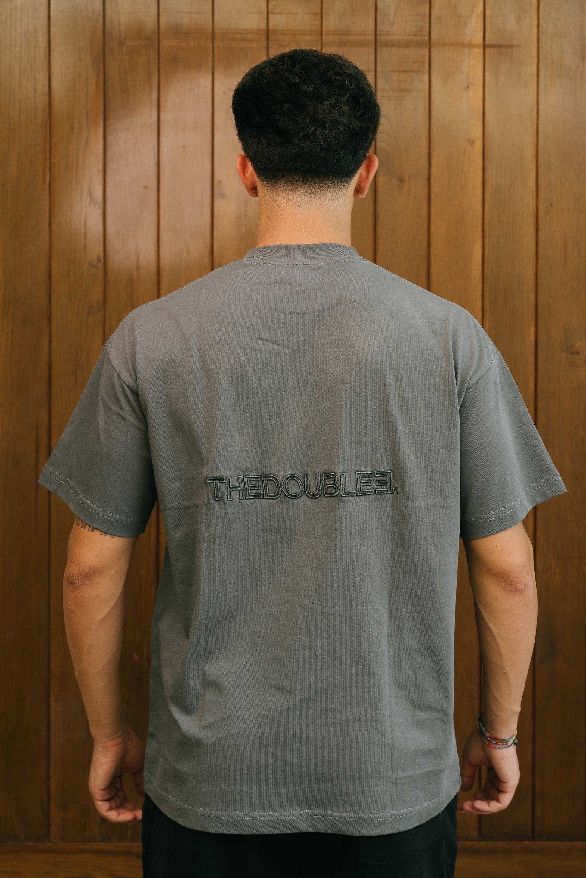 LOGO EMBROIDERY TEE