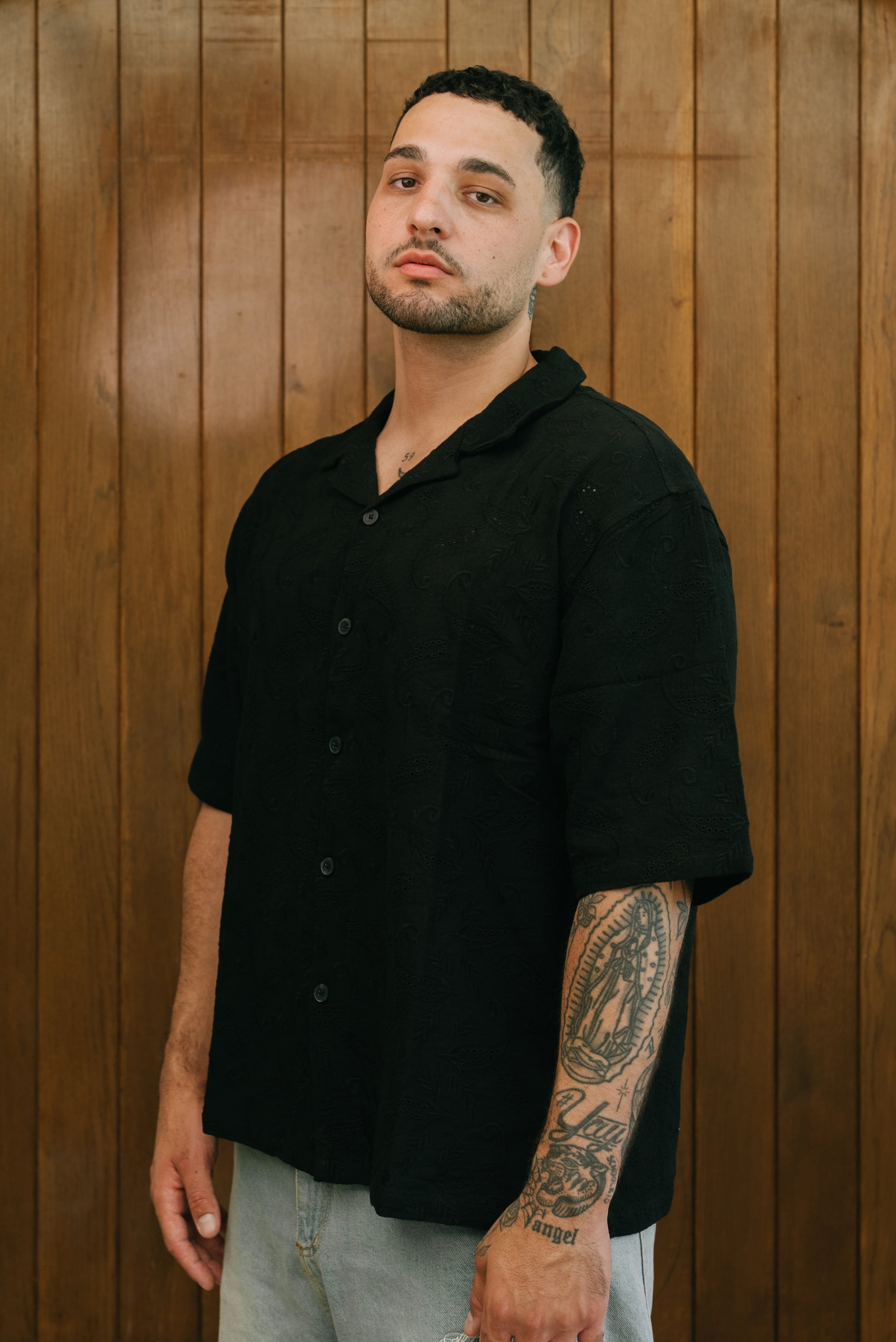 EMBROIDERED BLACK SHIRT