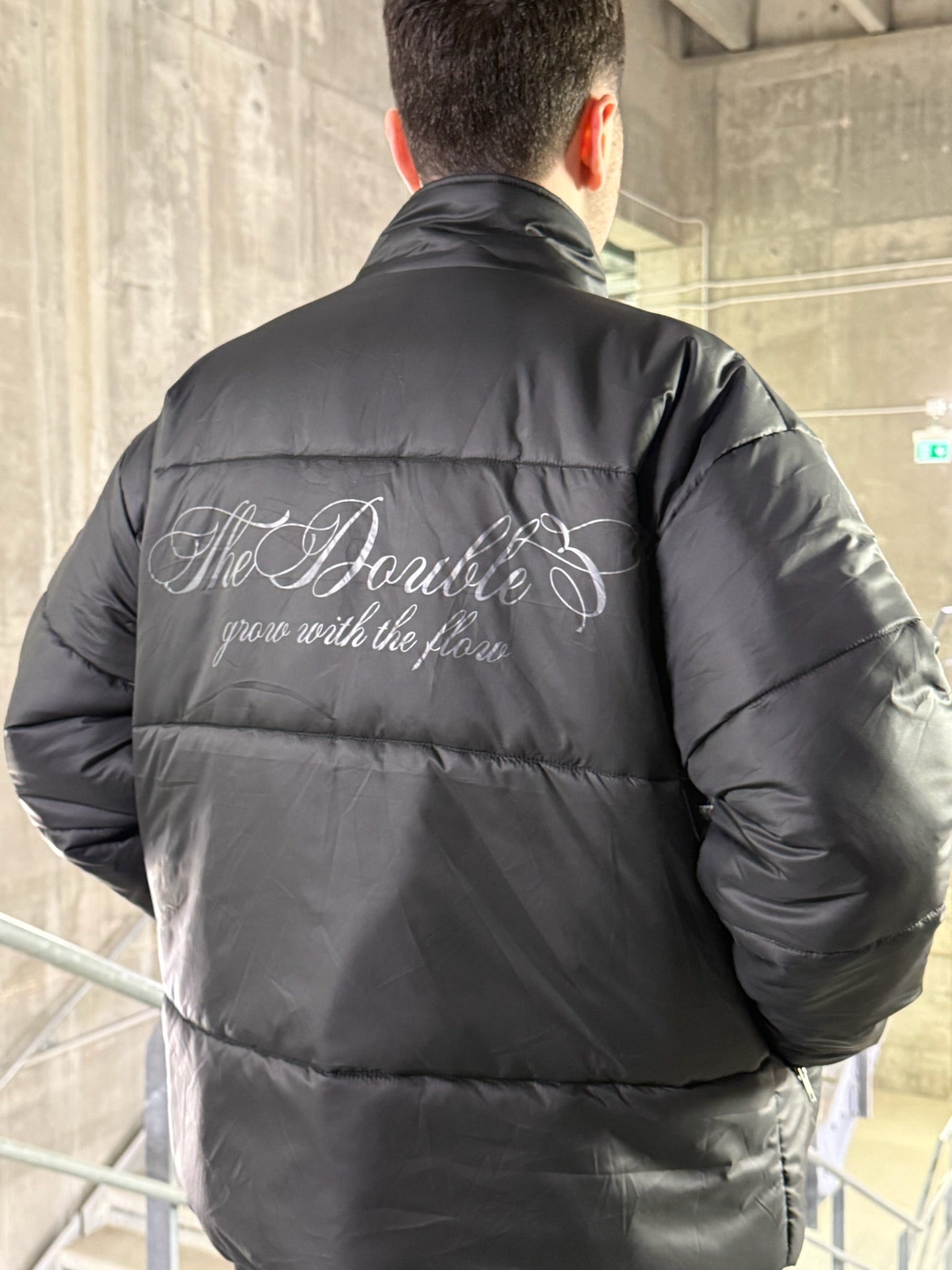 LOGO PUFFER JACKET BLACK