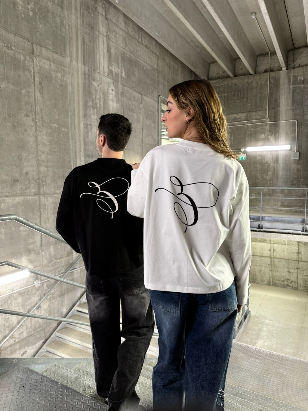 E LOGO LONGSLEEVE TEE BLACK