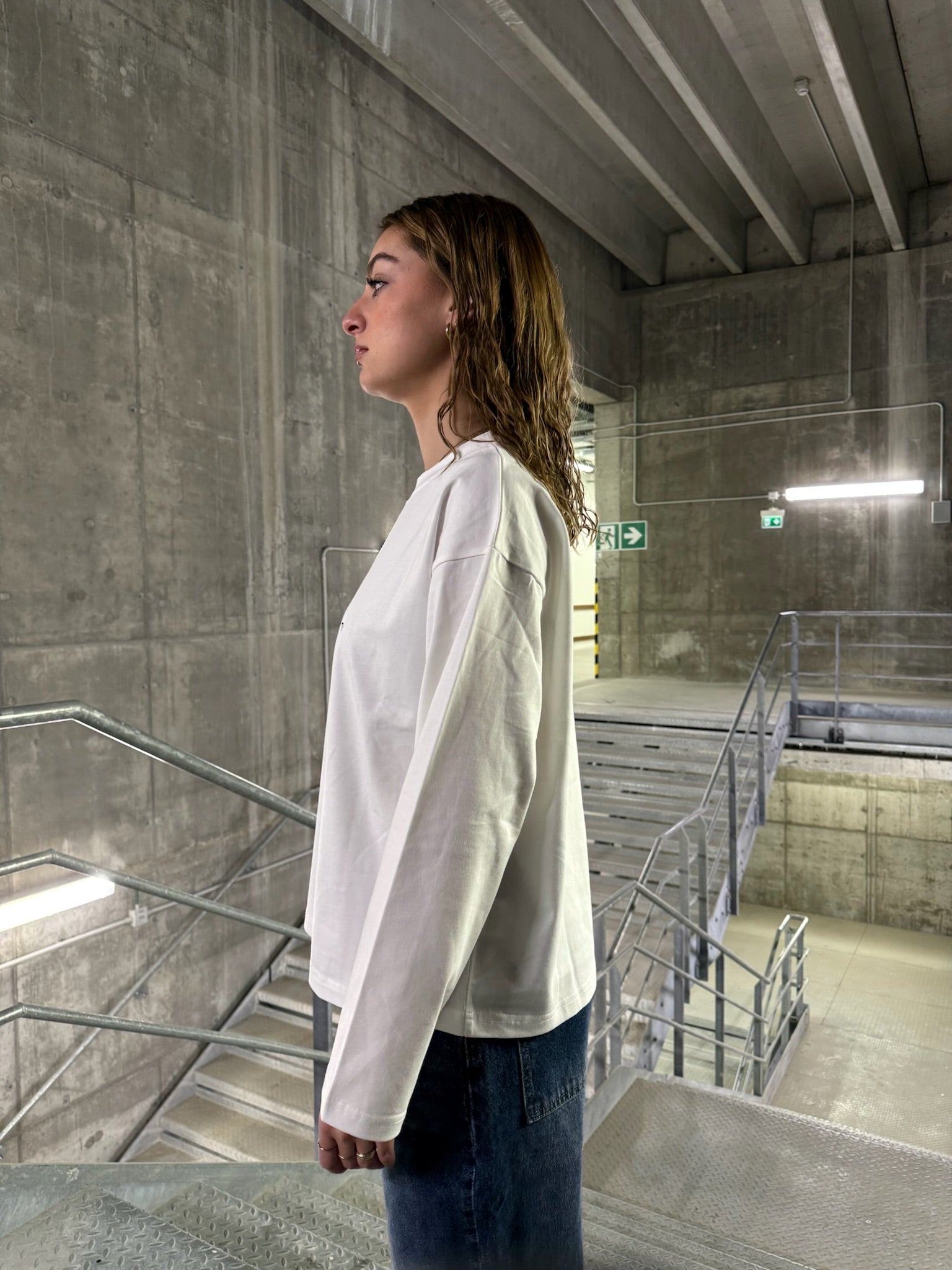 E LOGO LONGSLEEVE TEE WHITE