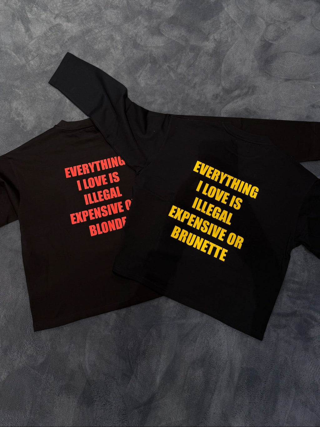 BRUNETTE LONGSLEEVE TEE BLACK