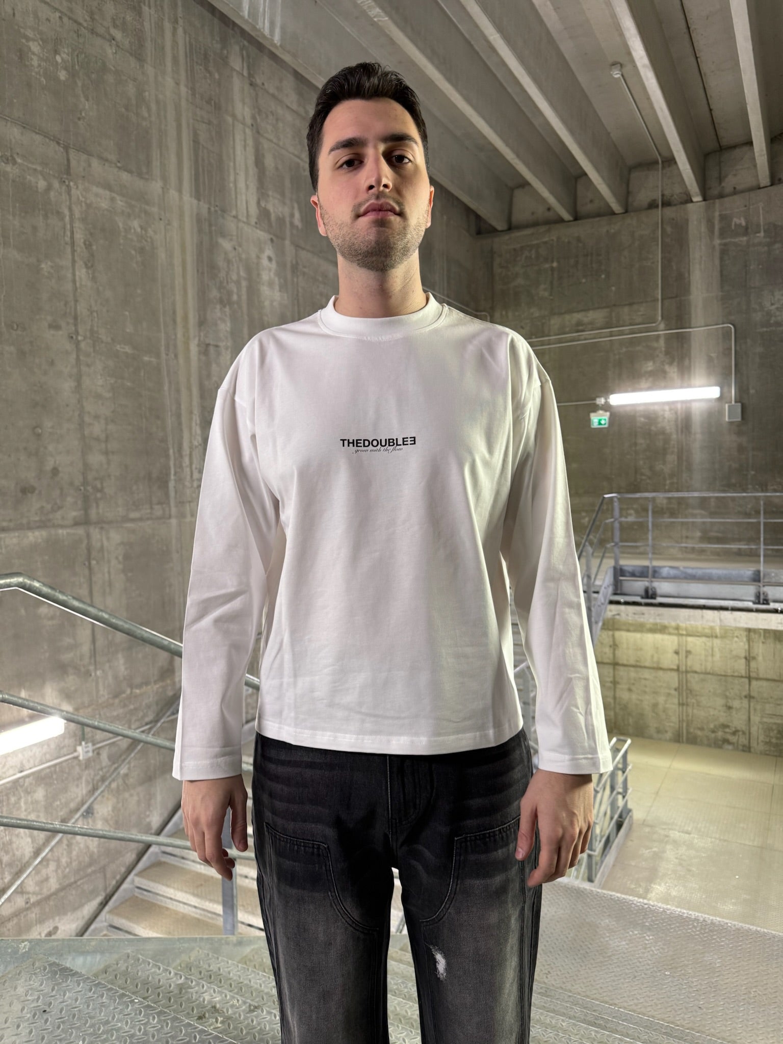 LUCKY BOXY LONGSLEEVE TEE WHITE