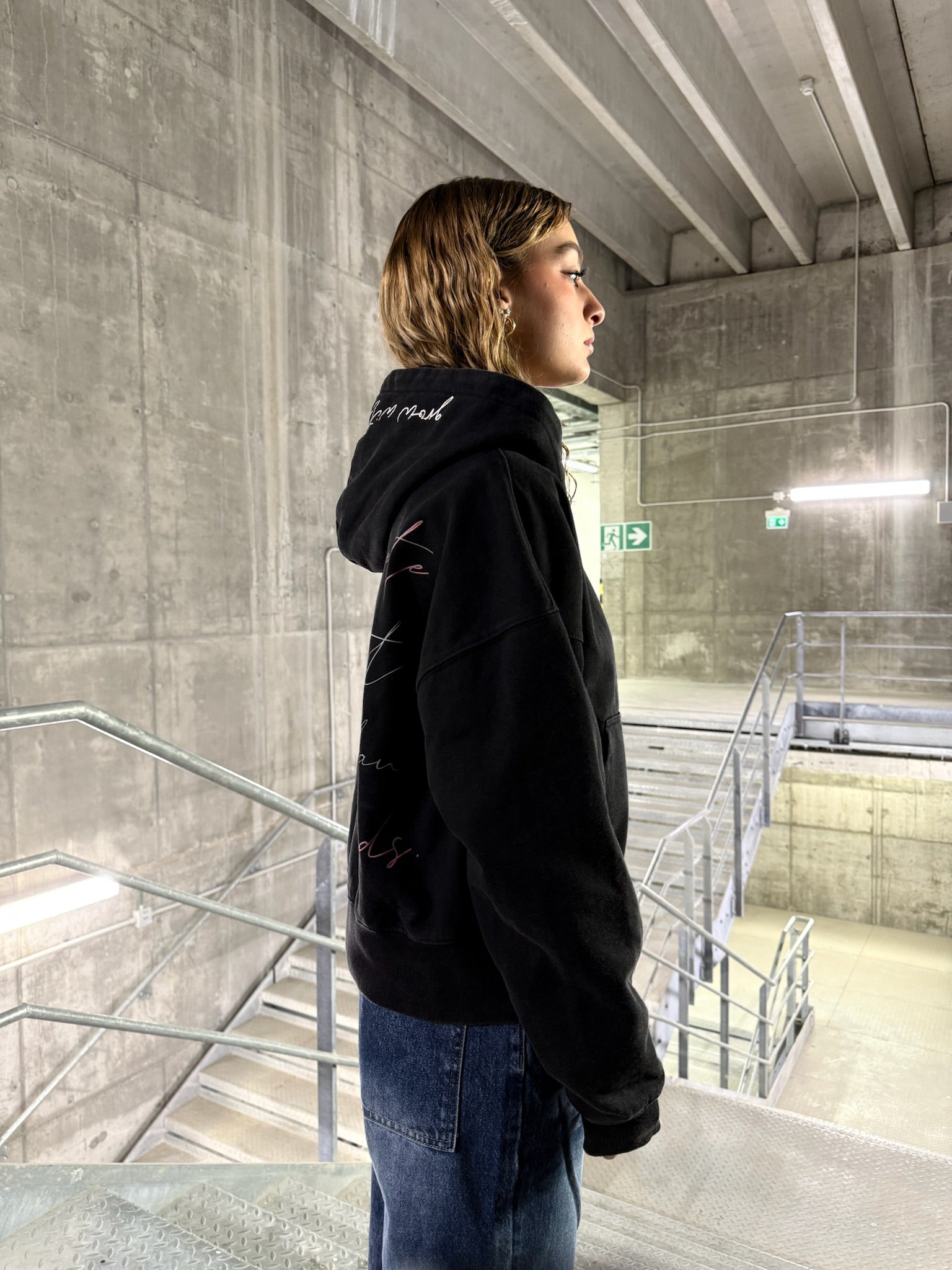 PATCH ZIP HOODIE BLACK