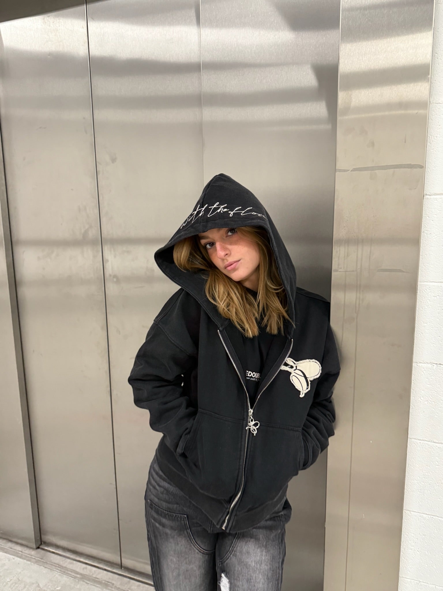 PATCH ZIP HOODIE BLACK