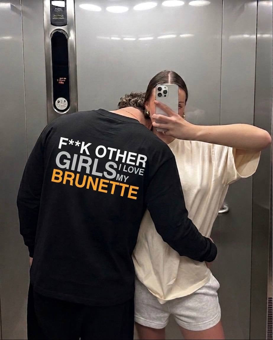 MY BRUNETTE BOXY BLACK LONGSLEEVE