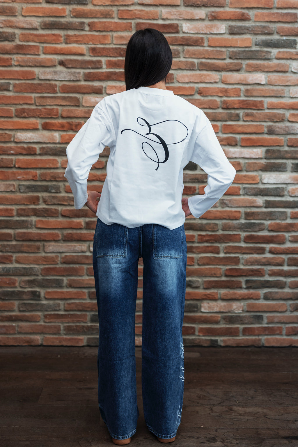 E LOGO LONGSLEEVE WHITE