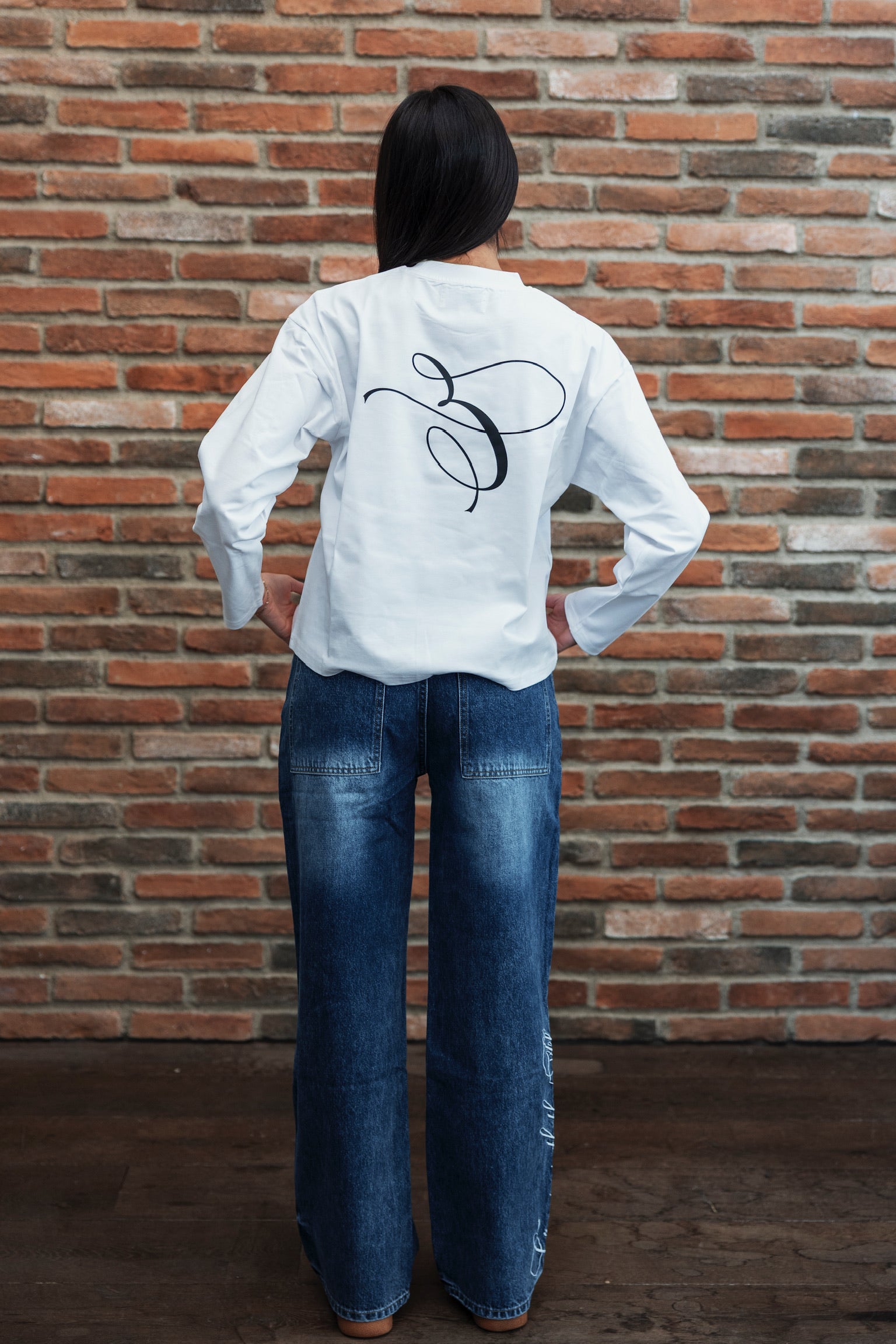 E LOGO LONGSLEEVE WHITE