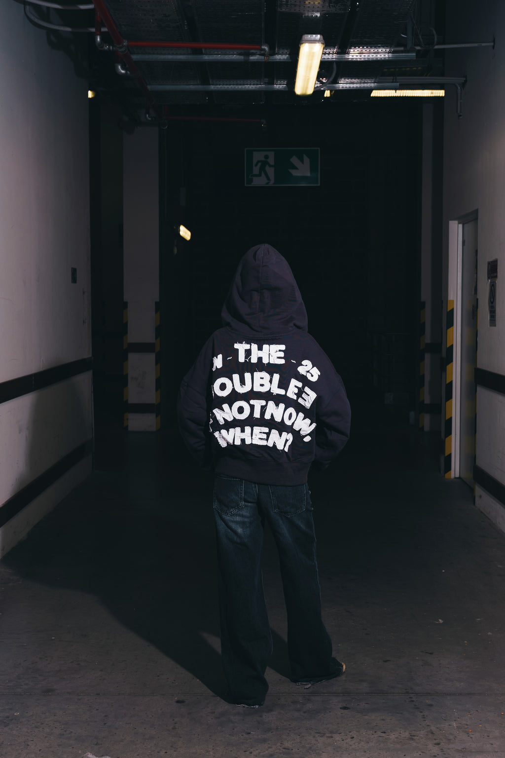 PATCH LOGO BOXY DARK GREY HOODIE
